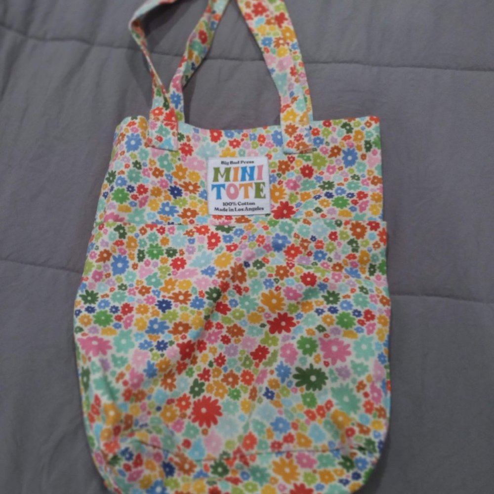 Big Bud Press Flowers Mini Tote